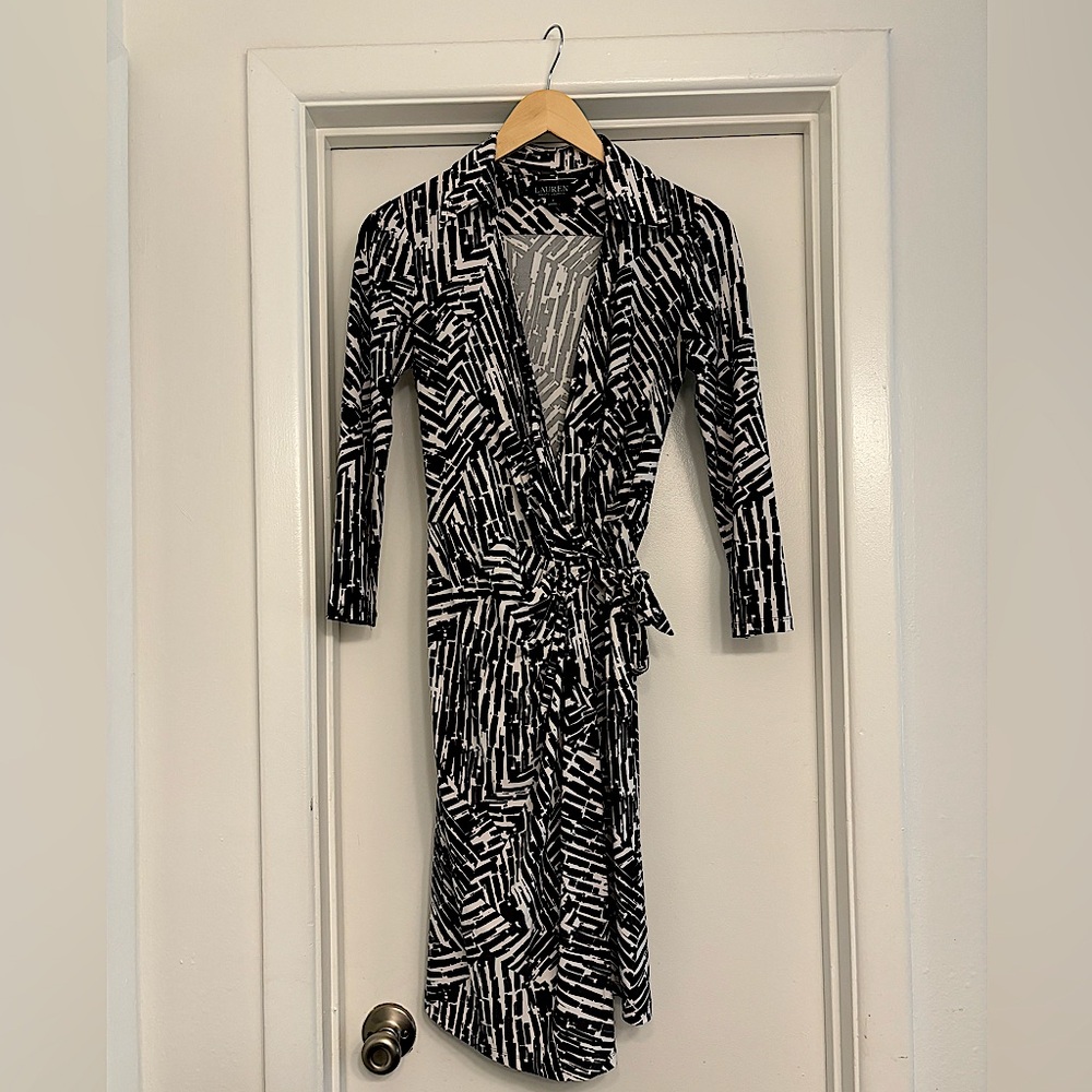 Lauren Ralph Lauren Womens Sz 2 Wrap Dress